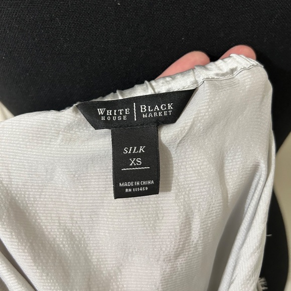 White House Black Market Silver/Grey Silk Slip Top With Button Detail Size XS - Picture 8 of 9